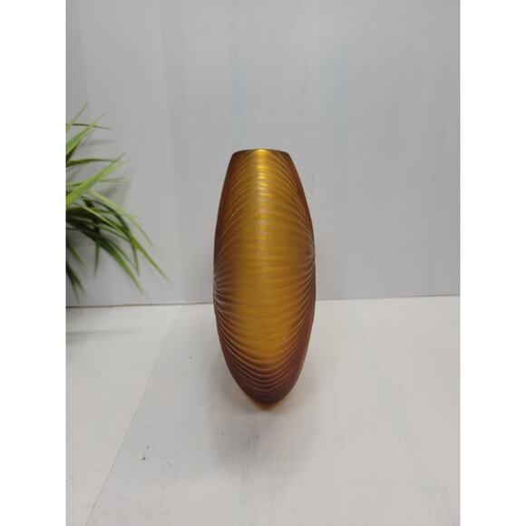 MCM Vintage Amber Ribbed Vase, Offset Oval Frosted Satin - Picture 2 of 5